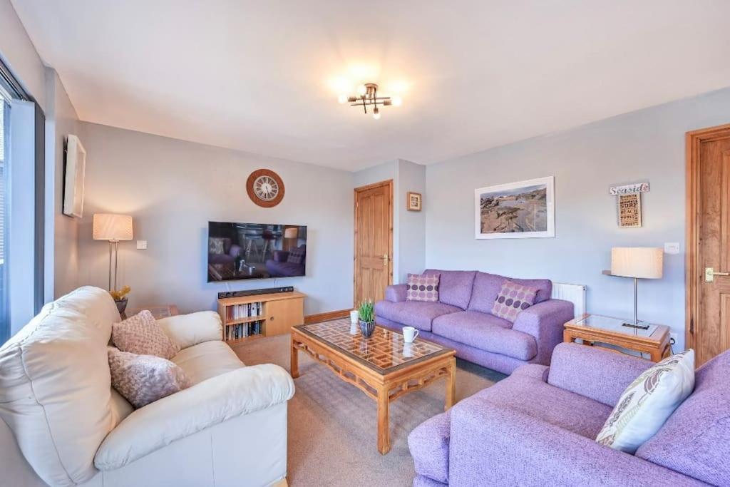 3 Bed Lodge With Ev Point Труро Экстерьер фото